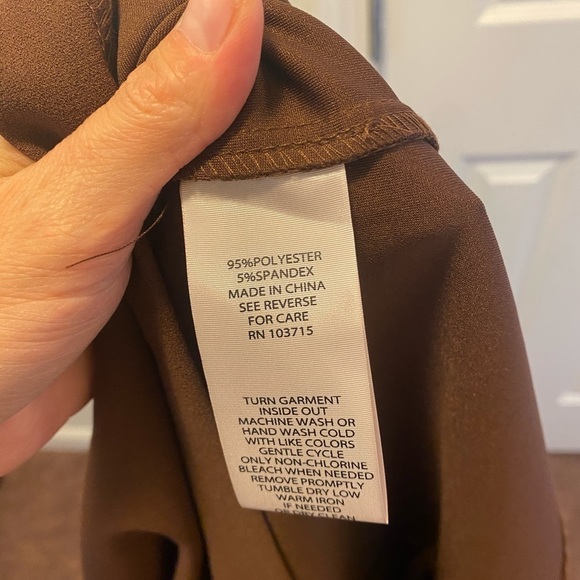 NANETTE LEPORE Brown Pleated Neck Short Sleeve Sheath Dress 8 NEW $128 - Picture 9 of 9